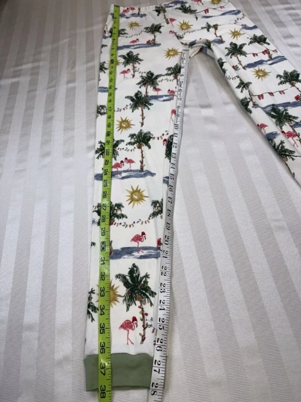 Burt’s Bees Kids Organic Cotton Deck the Palms Flamingo Size 14 Youth Pajama Set